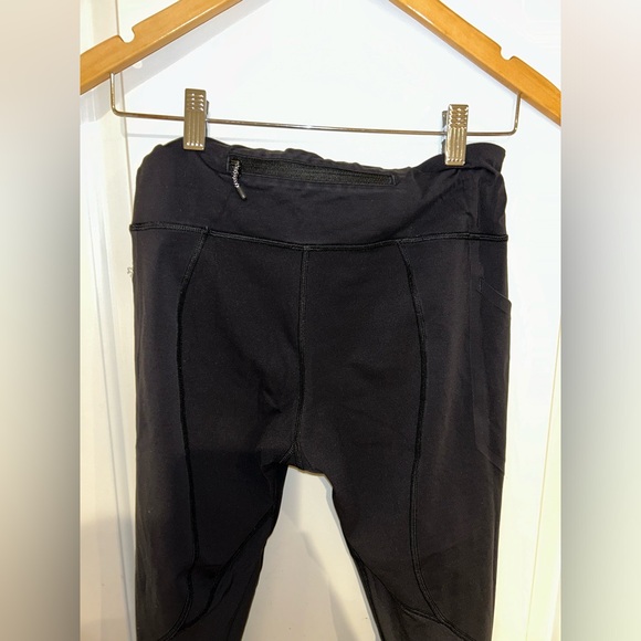 Lululemon 23’ cropped leggings - Picture 3 of 4